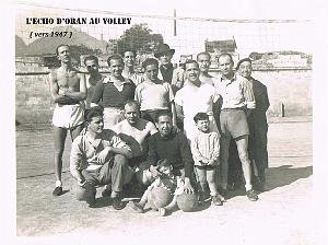 ECHO D ORAN 033 L'ECHO D'ORAN AU VOLLEY (vers 1947) (2)
